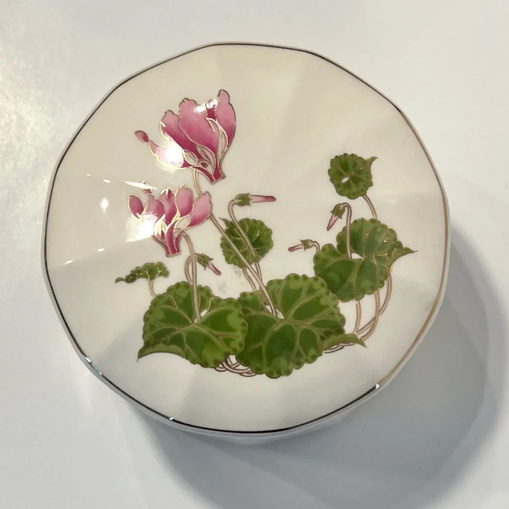Vintage Otagiri Cyclamen Porcelain Trinket/Ring Box